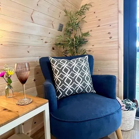 Chalet Plumgrove Pod Easkey *