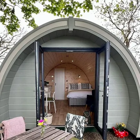 Plumgrove Pod Easkey