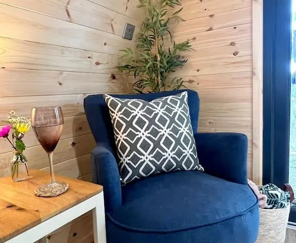 木屋 Plumgrove Pod Easkey *