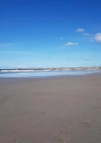 Plumgrove Pod Easkey