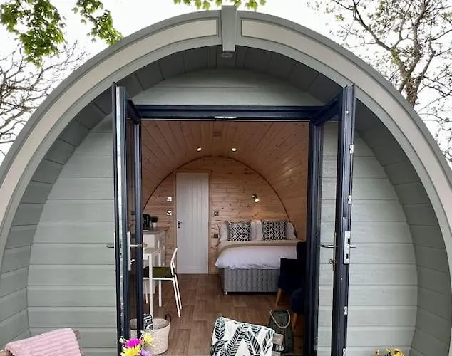 Plumgrove Pod Easkey